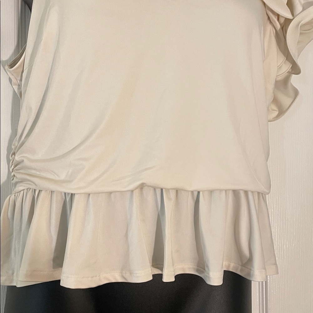 Express Cream Ruffle One-Shoulder Blouse - Picture 4 of 5